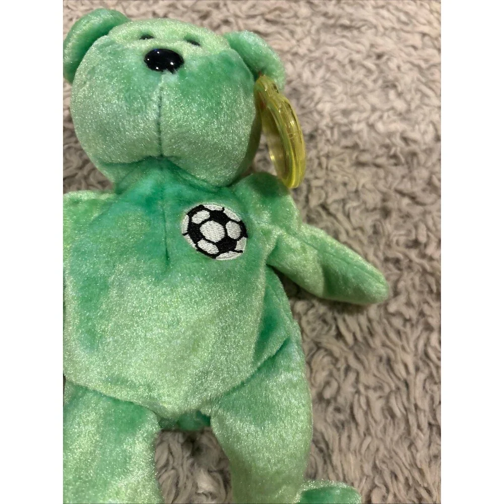 Ty Beanie Baby Plush Kids OS Green Good‎ Soccer Ball Kicks Bear 1998